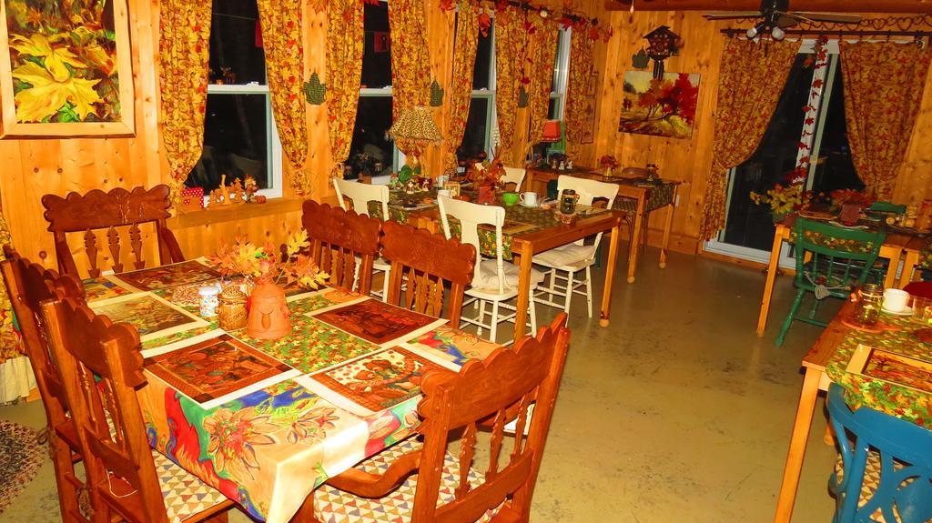 Le Gite Ambrelane Thetford Mines Exterior photo